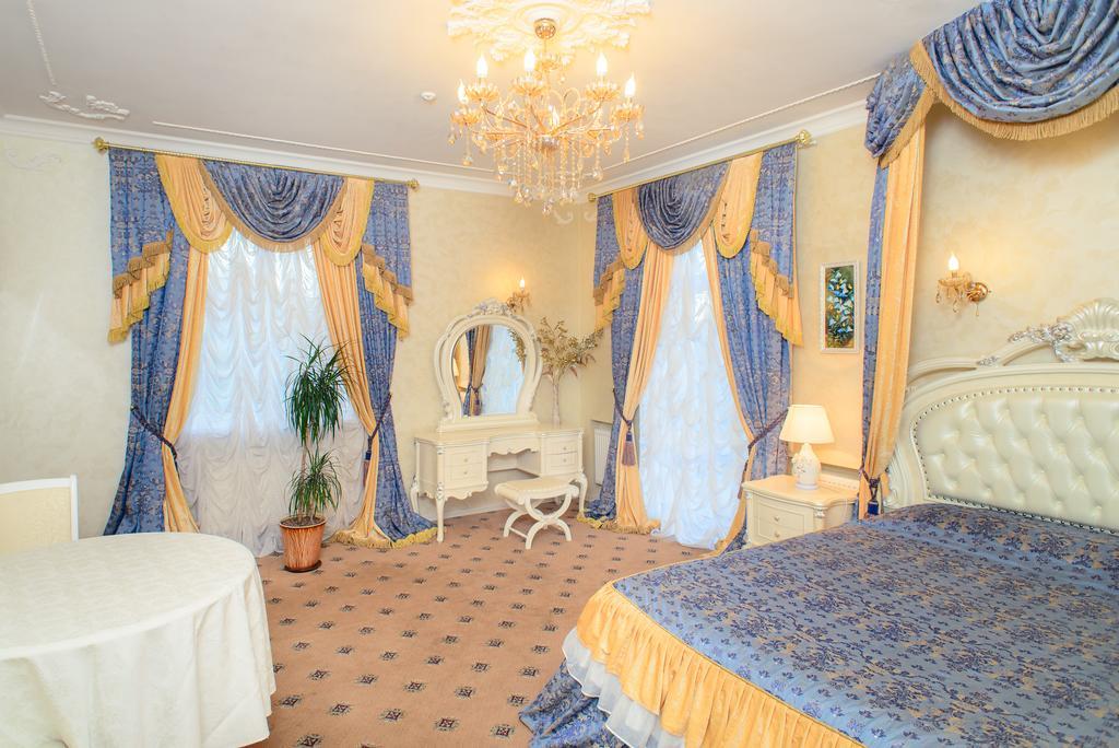 彼得罗夫斯基布罗瓦尔酒店 布罗伐利 客房 照片